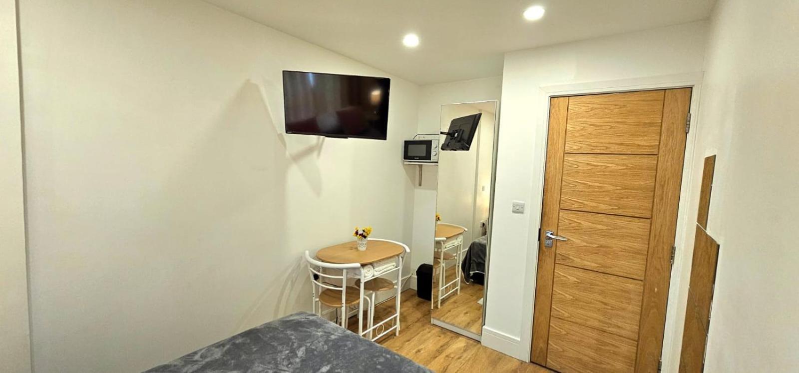 Claire Double Room لندن المظهر الخارجي الصورة